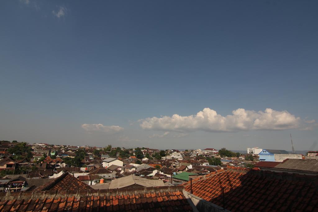 Hotel Pules Yogyakarta Kültér fotó